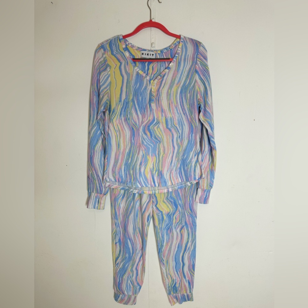 Kikit Loungewear Set - Top and Bottoms Size Large